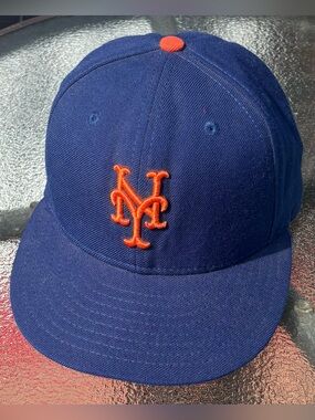 New Era 59FIFTY New York Mets MLB Authentic Collection Fitted Hat Size 7 EUC